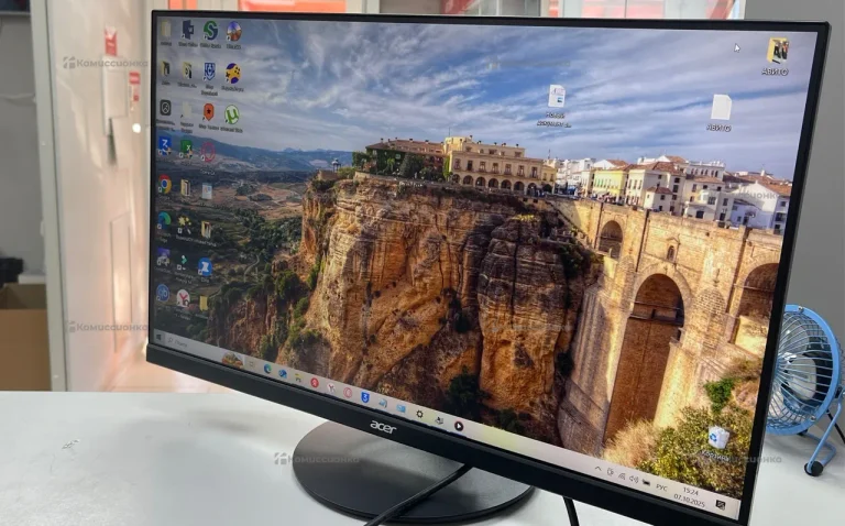 Монитор Acer CB272U