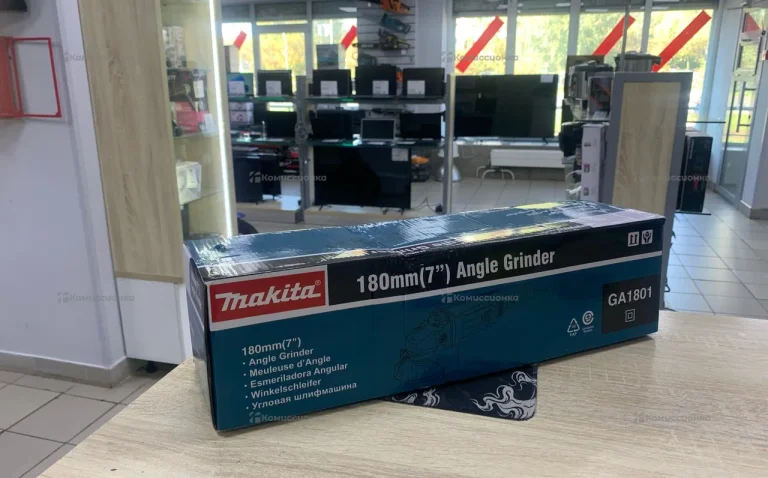 Ушм Makita GA1801