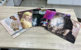 Купить Пластинки Jarreau,Bacharach,Sheila, Posticks,Glori б/у , в Казань Цена:2500рублей