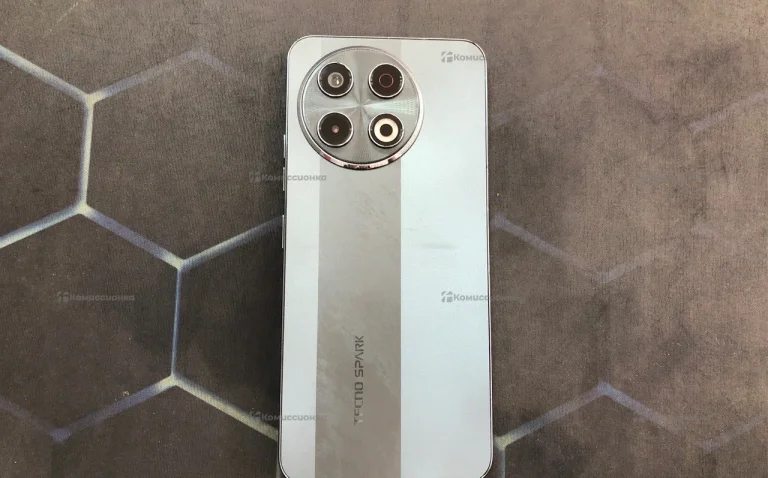 Tecno Spark 30 Pro 8/256Gb