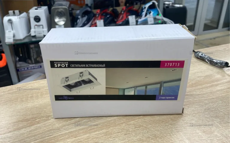 Светильник встраиваемый под покрас Novotech 370485