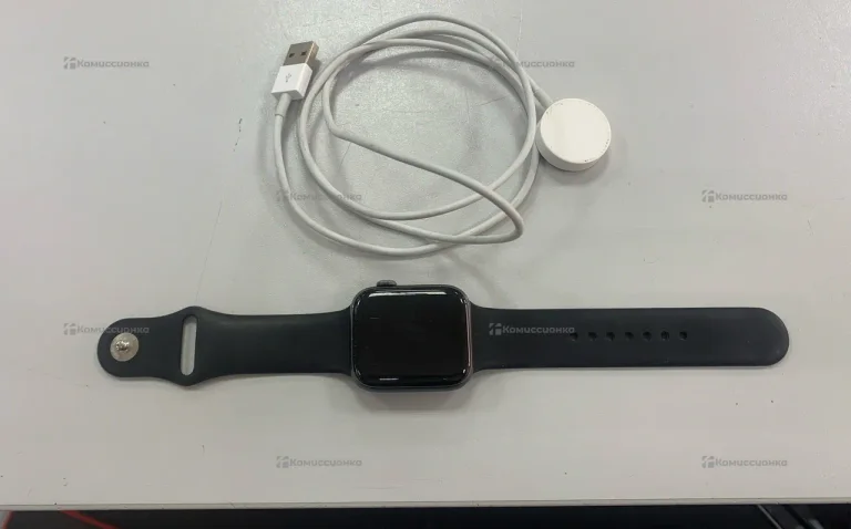Часы Apple Watch Series 5