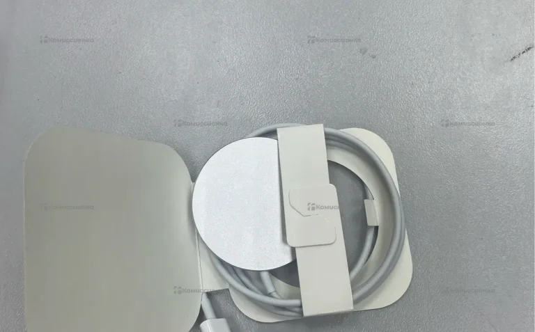 Appel Magnetic Charger