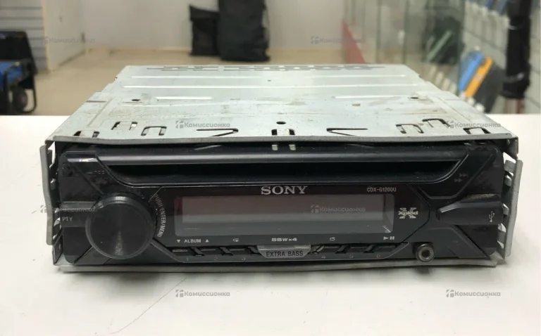 Автомагнитола  Sony GDX-G1200U