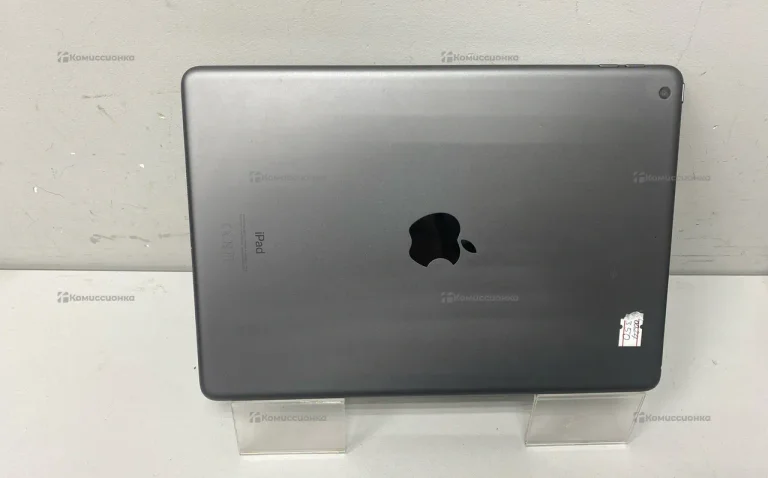 Планшет Apple iPad 8-го поколения