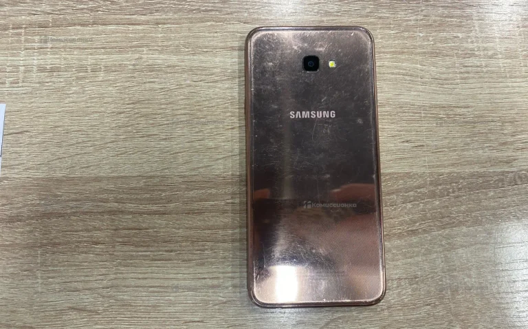 Samsung Galaxy J4+ 2/32 ГБ