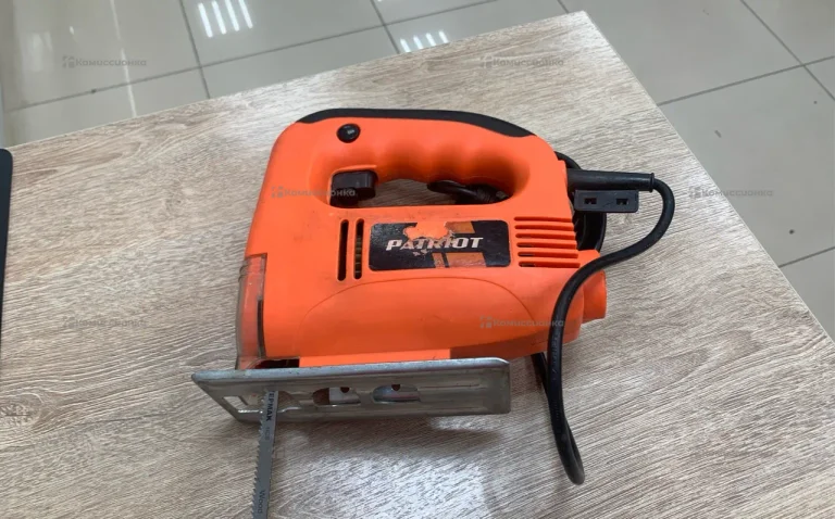 Электролобзик PATRIOT LS 140