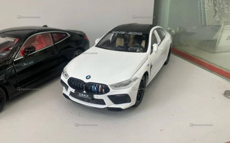 Модель автомобиля металл BMW