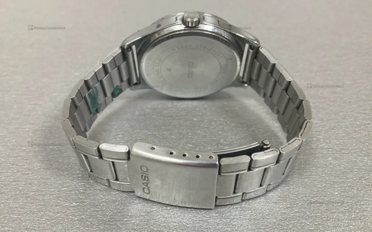 Часы  Casio MTP-V006