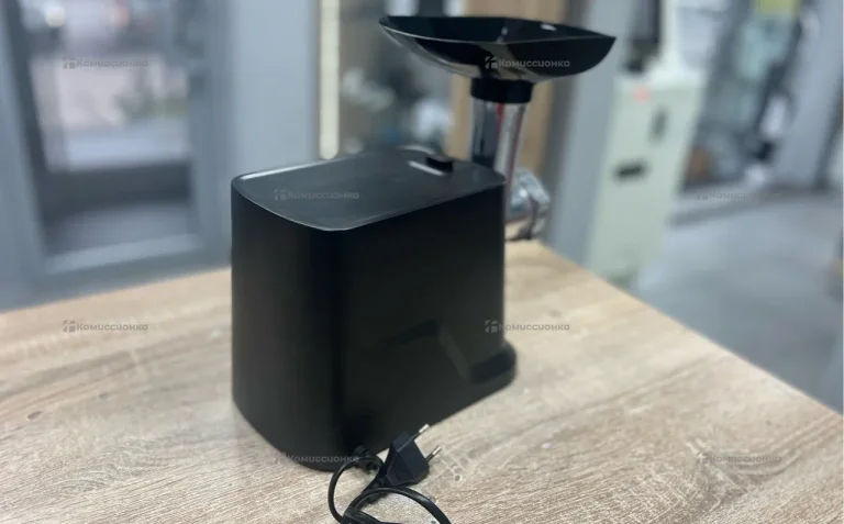 Мясорубка Redmond RMG-1239 (р)