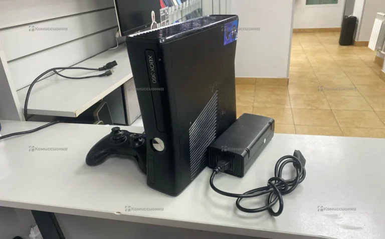 Приставка Xbox 360s