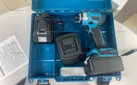 Шуруповерт-винтоверт Makita АКБ