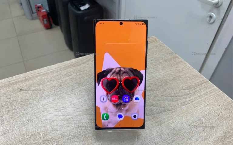 Samsung Galaxy S22 Ultra 8/128 ГБ