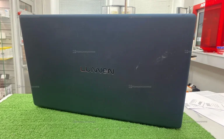 Ноутбук  Lunnen