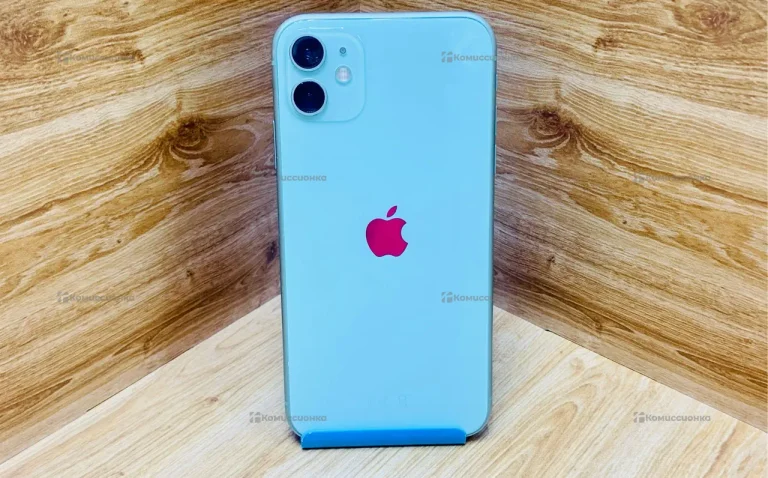 Apple iPhone 11 4/64 ГБ