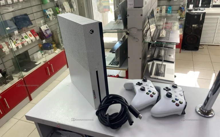 Приставка Xbox One S 1 ТБ