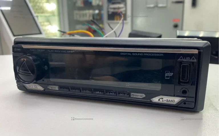 Автомагнитола Aura AMH-79DSP