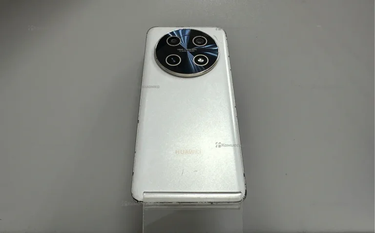 Huawei Nova 13i 8/256 ГБ