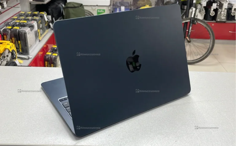 Ноутбук  MacBook Air 13 M2