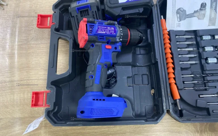 Шуруповерт Etrch TEH-18BL