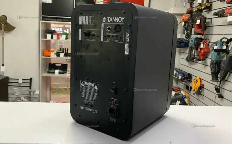 Студийный монитор Tannoy Reveal 802