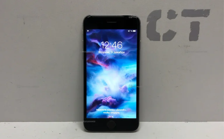 Apple iPhone 6s 2/32 ГБ