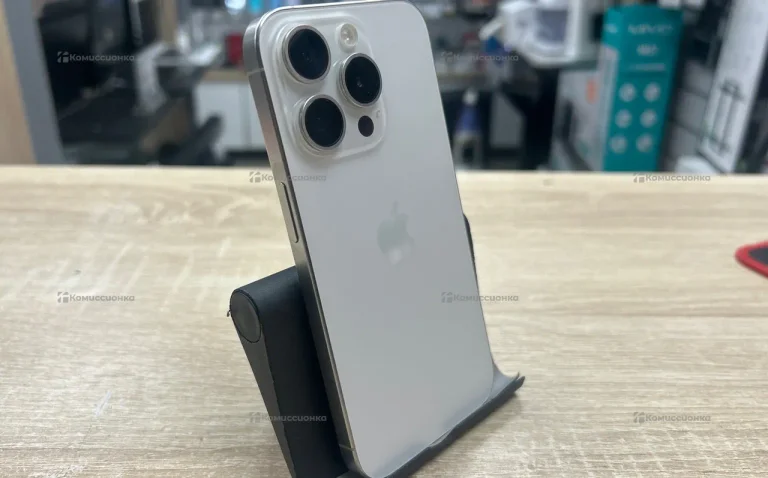 Apple iPhone 15 Pro 8/128 ГБ