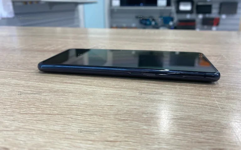 Samsung Galaxy S20 FE 6/128 ГБ