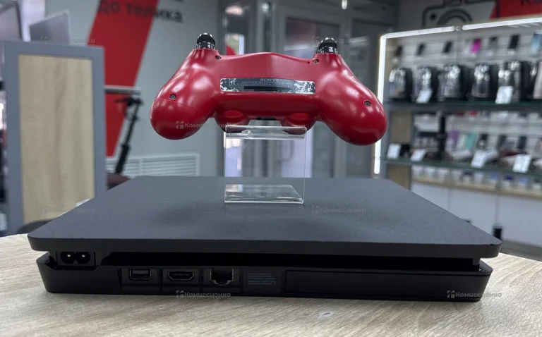 Приставка Sony PlayStation 4 Slim 500 ГБ.