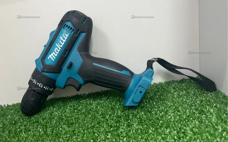 Шуруповерт Makita (реплика)