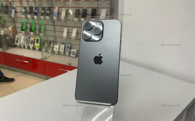 Apple iPhone 15 Pro Max 8/256 ГБ