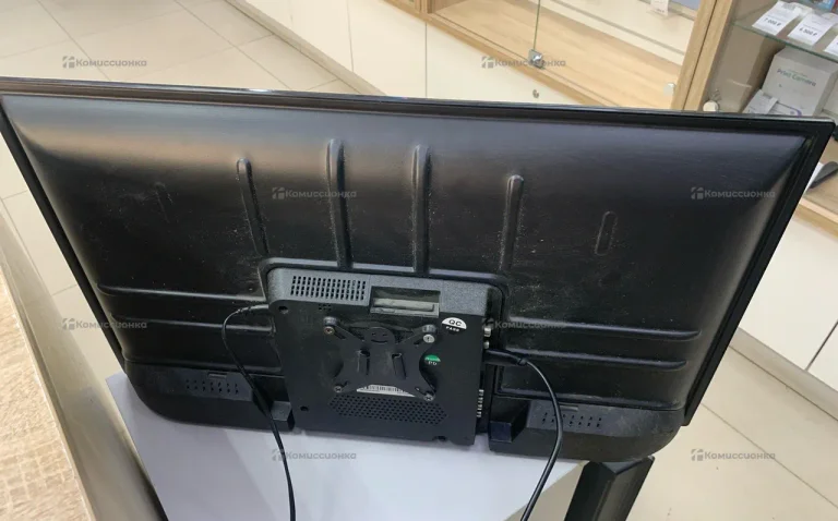 Телевизор DEXP H32H7000E