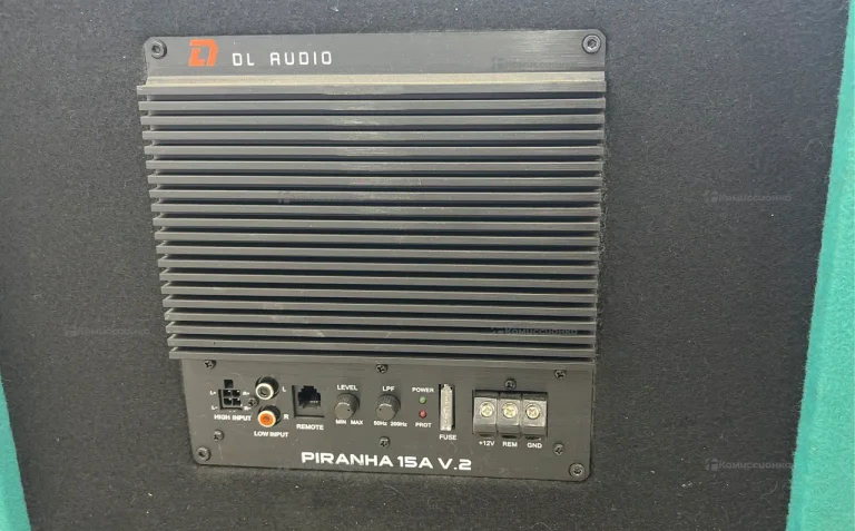 Активный сабвуфер DL Audio PIRANHA 15A V.2