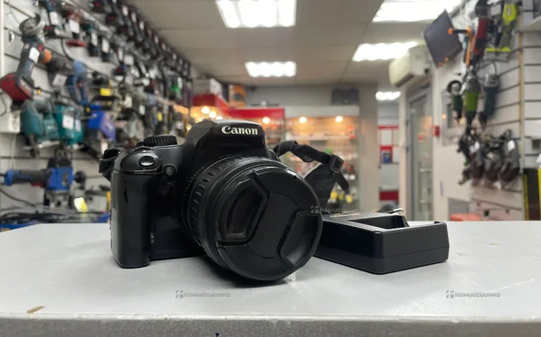 Фотоаппарат  canon 1000d