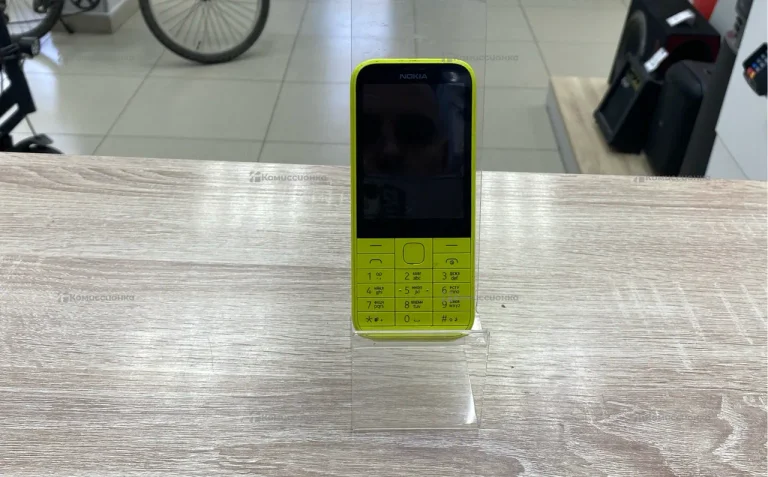 Nokia RM-1011.