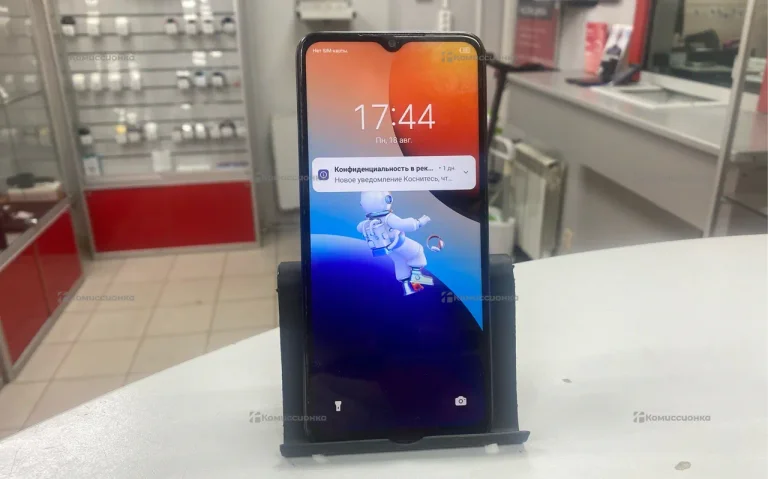 Tecno spark 10 8/128Gb