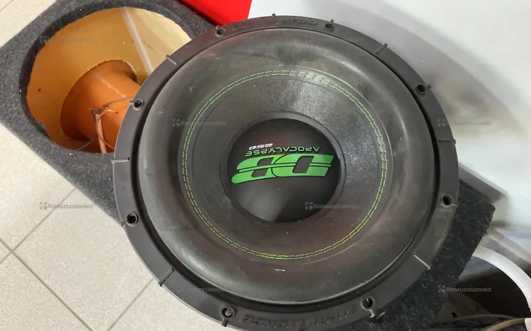 Сабвуфер  apocalypse db-sa252d2