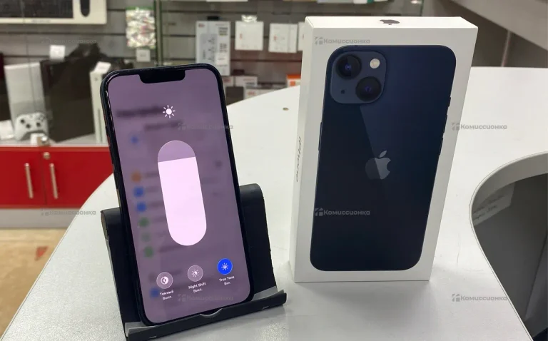 Apple iPhone 13 4/128 ГБ