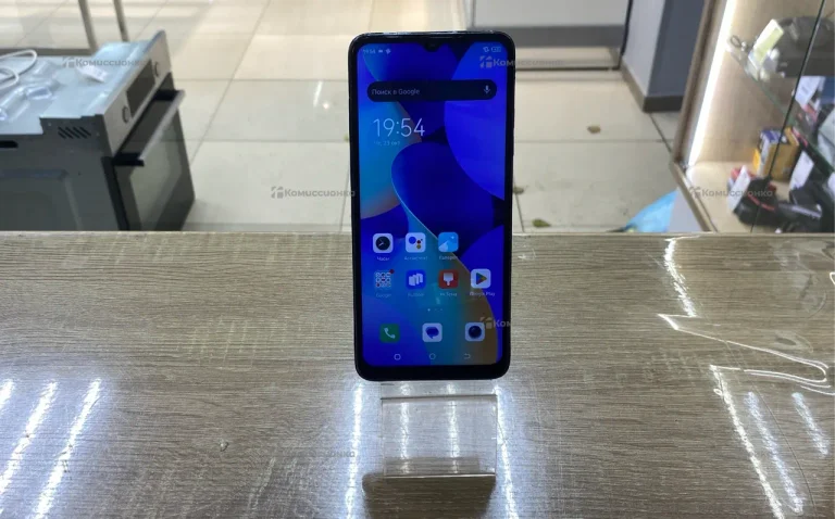 Tecno Spark 10C 4/128 ГБ