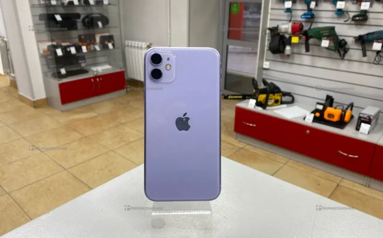 Apple iPhone 11 4/64 ГБ