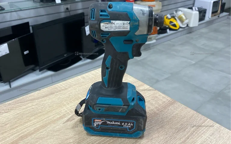 Шуруповерт makita DTD173