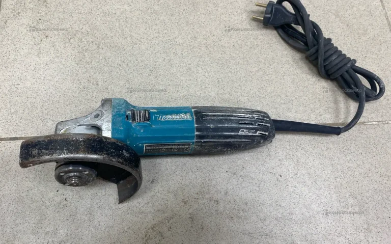 УШМ makita GA5030