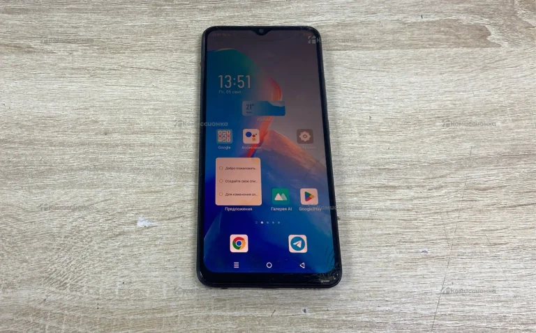 Infinix smart 7 2/64.