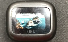 Купить Наушники JBL LIVE BEAM 3 б/у , в Москва и область Цена:990рублей