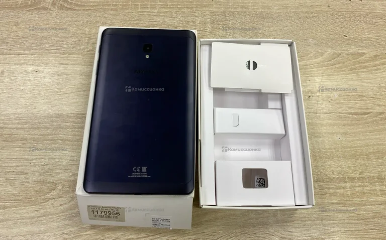 Планшет Samsung Samsung Galaxy Tab A 2/16