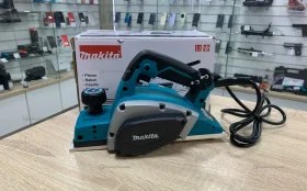 Электрорубанок makita