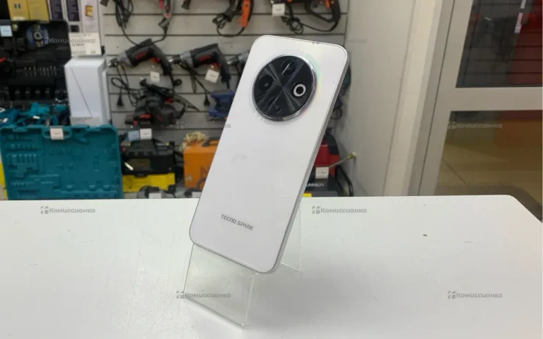 Tecno SPARK 30C 4/128 ГБ