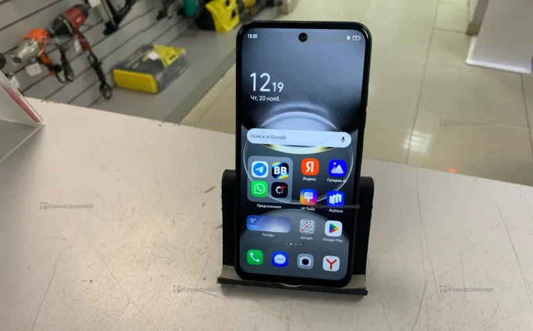 Tecno Spark 30C 4/128 ГБ