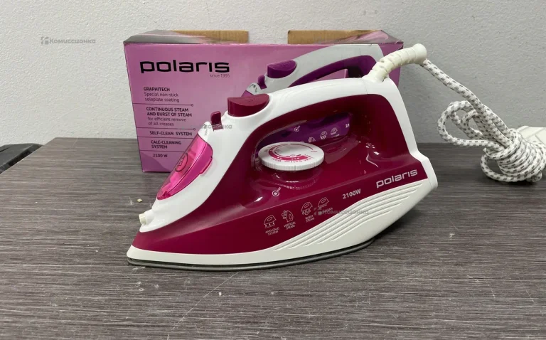 Утюг Polaris Pir 2186