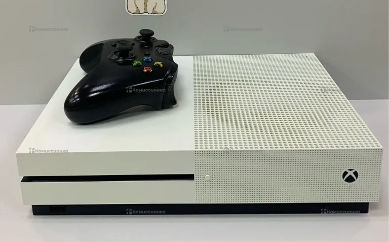 Приставка Xbox One S 500 ГБ